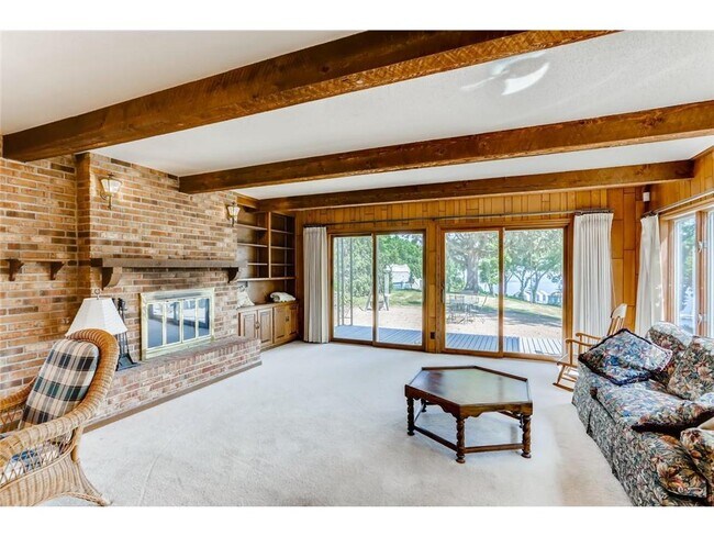 Building Photo - 18000 Breezy Point Rd
