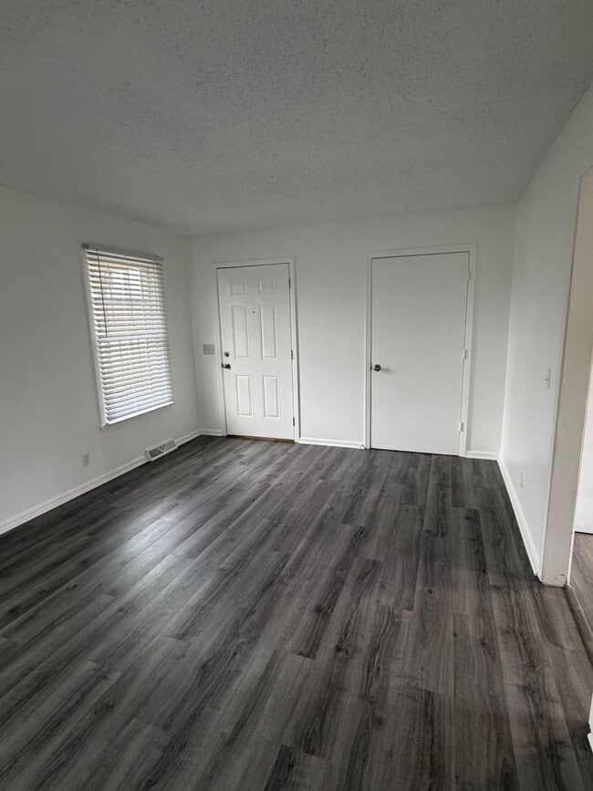 Building Photo - 141 Quita Cir