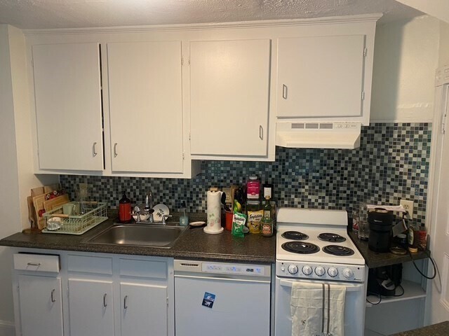 Building Photo - 125 Adams St