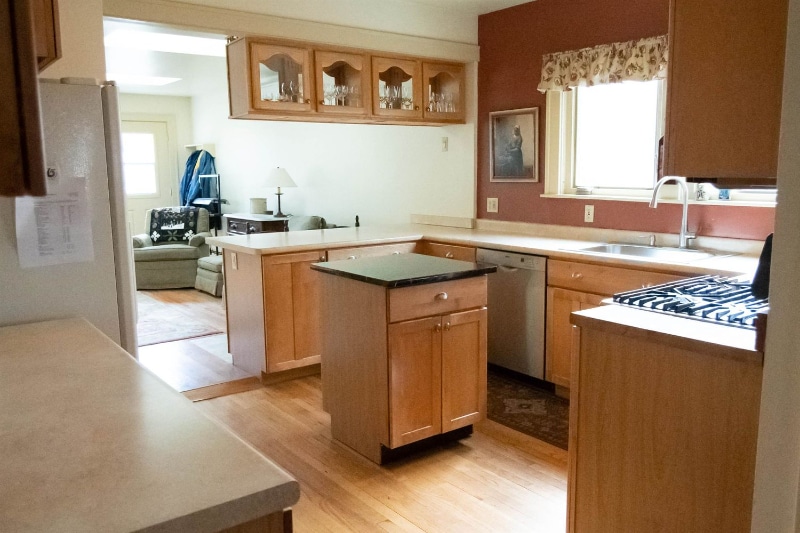 Building Photo - 10 Wallace Aveune