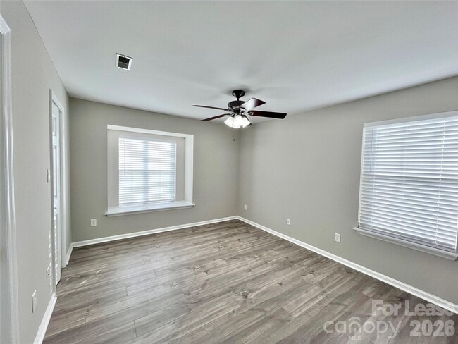 Building Photo - 2901 Iron Gate Ln