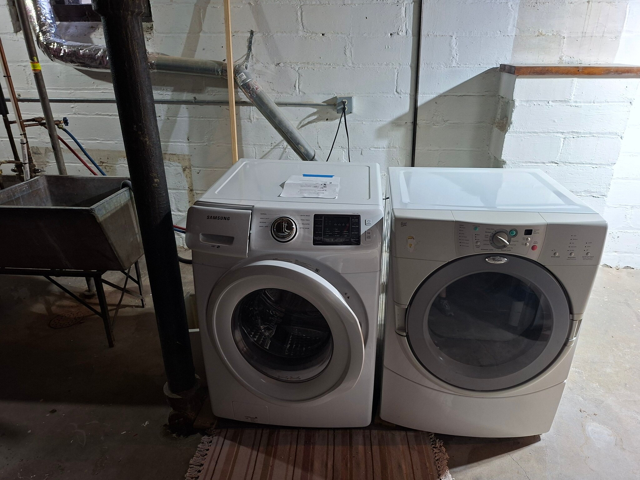 HE Laundry included at no extra charge - 3620 42nd Ave S
