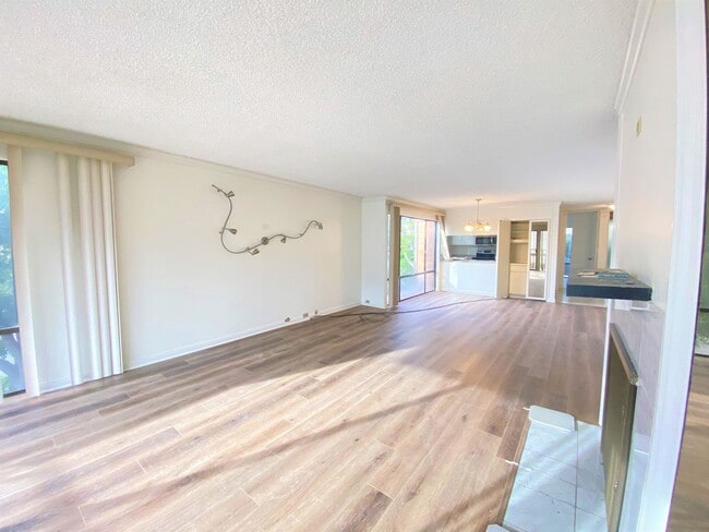 Building Photo - Peek A Boo View of San Diego Bay! Serene C...