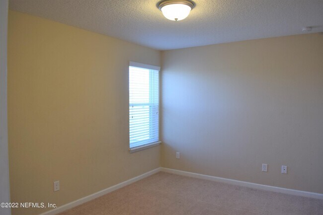 Building Photo - 15849 Tisons Blf Rd