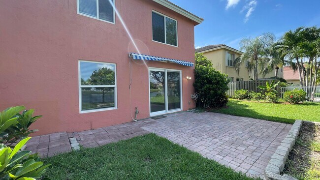 Building Photo - 4857 Victoria Cir