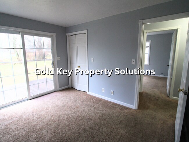 Building Photo - One-level 2 BR 1 BA House with Back Deck and Central Air (NO SECTION 8)