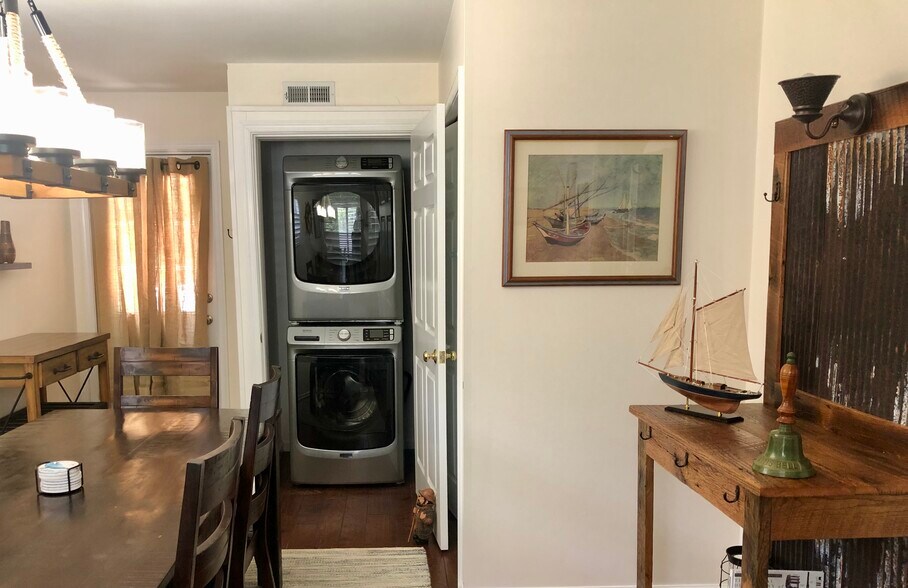 Main-level Laundry - 23166 Bridgeway Ct E