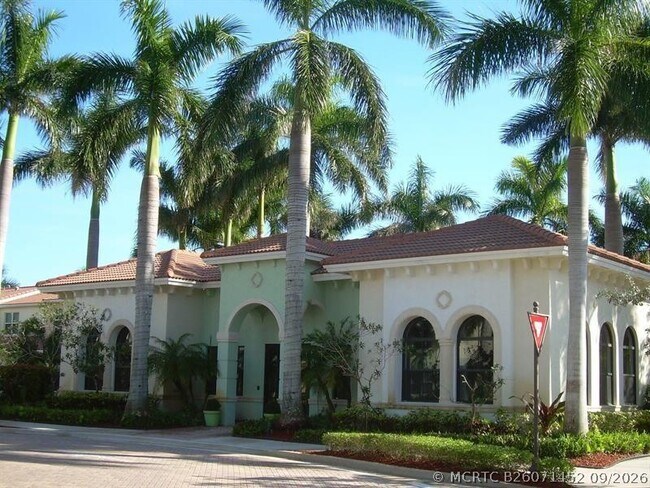 Building Photo - 5011 NW 15th Ave