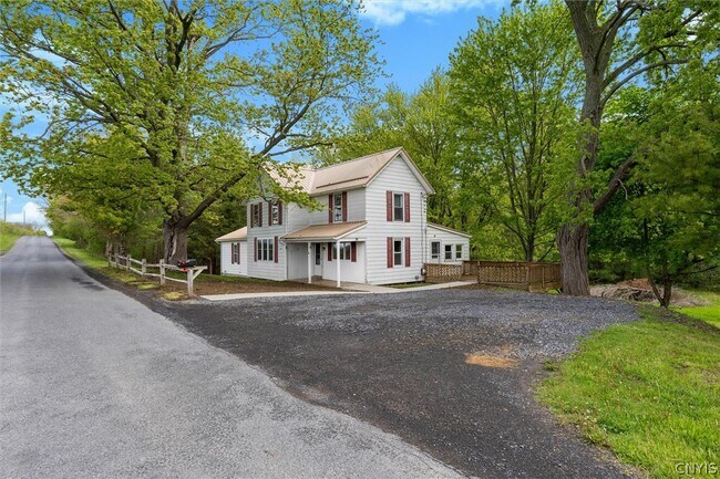 Building Photo - 6982 Webster Rd