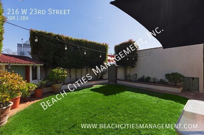 Building Photo - 216 W 23rd St