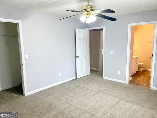 Building Photo - 650 Windcroft Cir NW