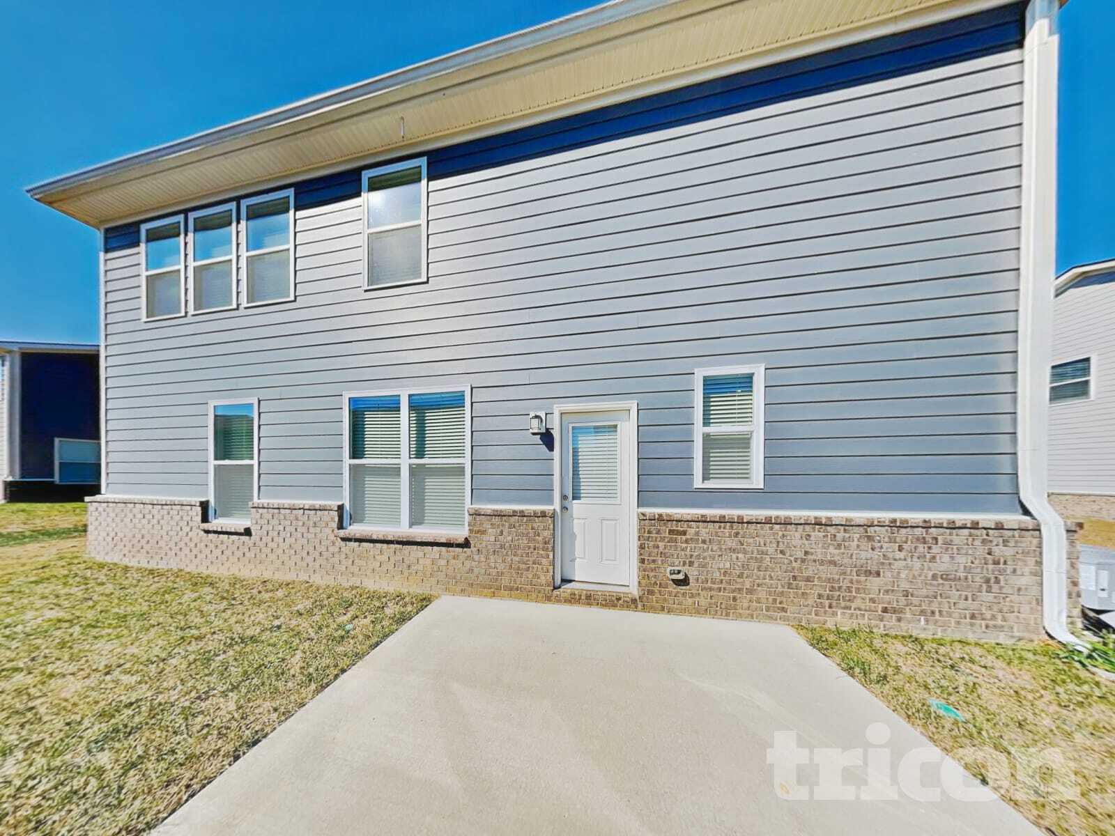 Building Photo - 1736 Lannister Ave