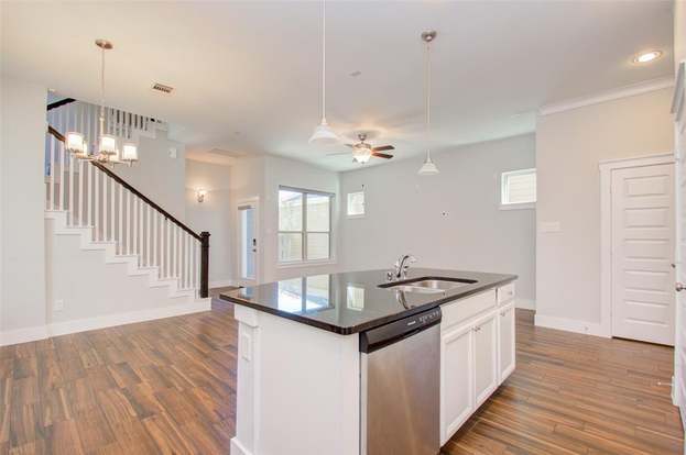 Building Photo - 18118 Moonlit River Dr