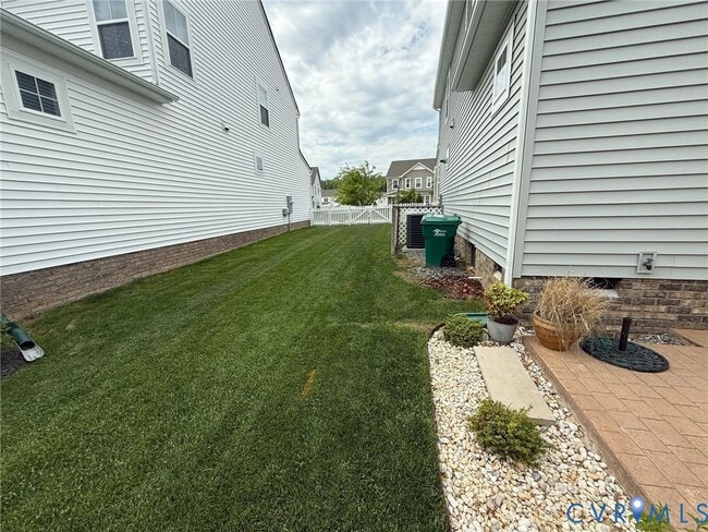 Building Photo - 10810 Porter Park Ln