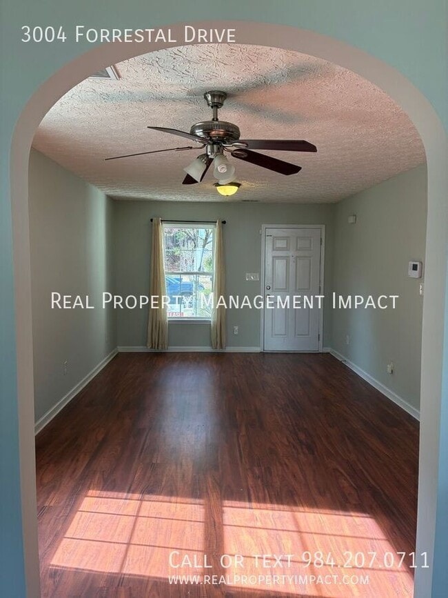 Building Photo - 3004 Forrestal Dr