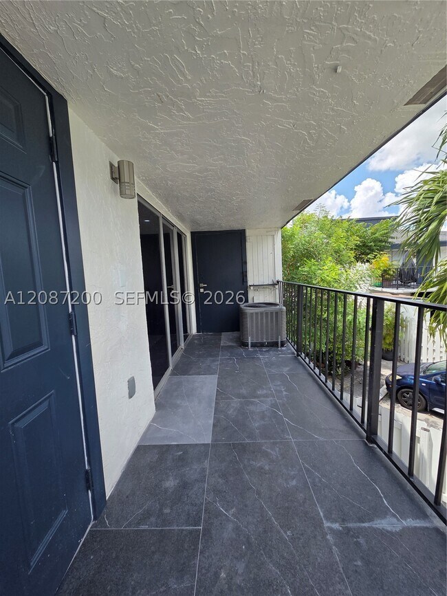 Building Photo - 15434 SW 85th Ln