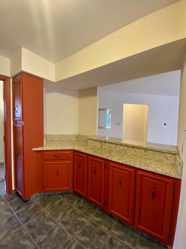 Building Photo - 2236 Rome Dr