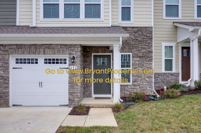 Building Photo - 632 Exmoor Dr