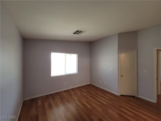 Building Photo - 5228 Mineral Lake Dr