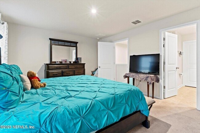 Building Photo - 5893 Creekside Crossing Dr