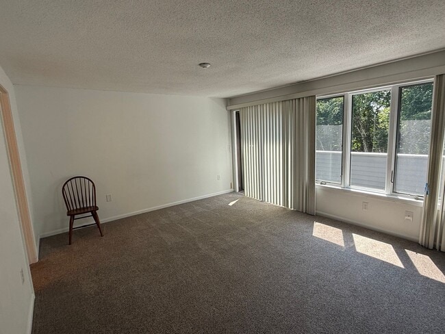 Building Photo - 257 Weirs Blvd