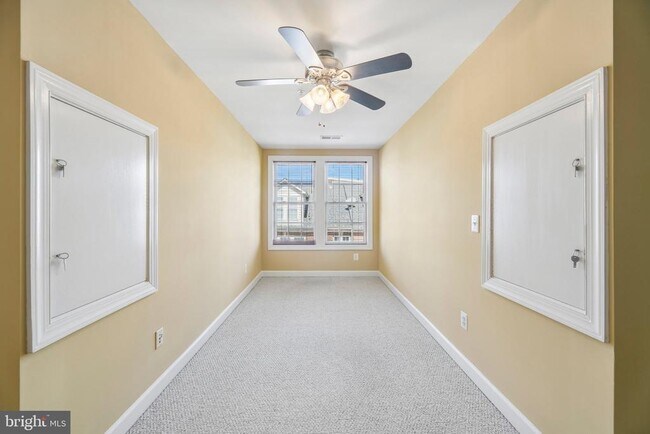 Building Photo - 7979 Vigne Ct