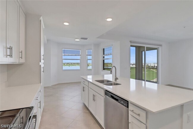 Building Photo - 5749 Double Eagle Cir