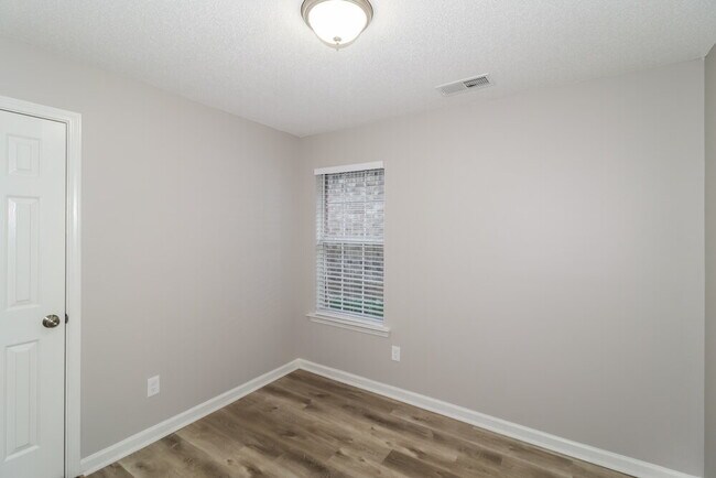 Building Photo - 2782 Maggie Wds Pl