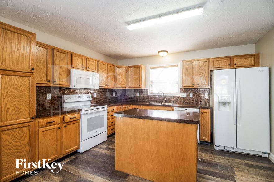 Building Photo - 58 Huntington Ave