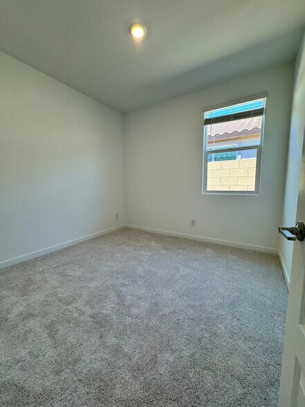 Building Photo - 16695 W Chama Dr