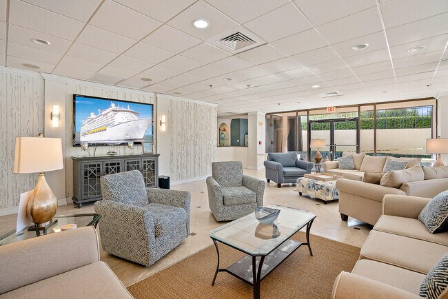 Building Photo - 5380 N Ocean Dr