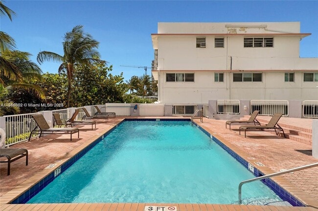 Building Photo - 9341 Collins Ave