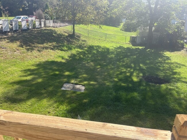 Building Photo - 385 Hartford Ave