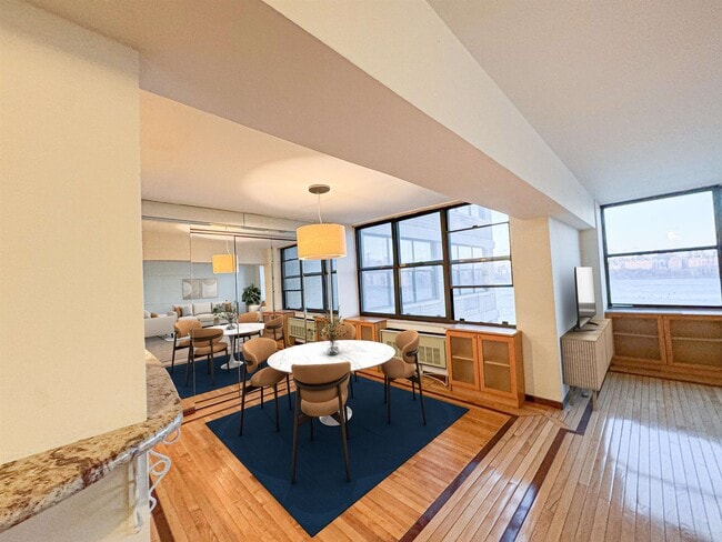 Building Photo - 7004 JFK Blvd E