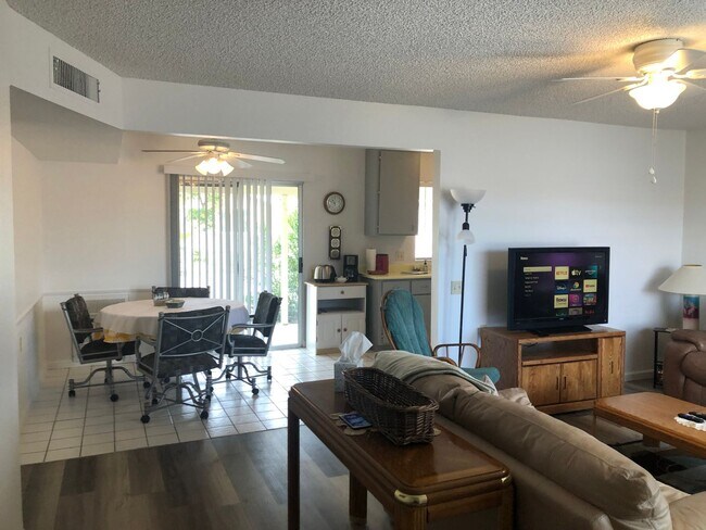 Building Photo - 768 Leisure World