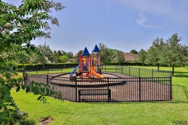 Building Photo - 4 Arena Lake Dr