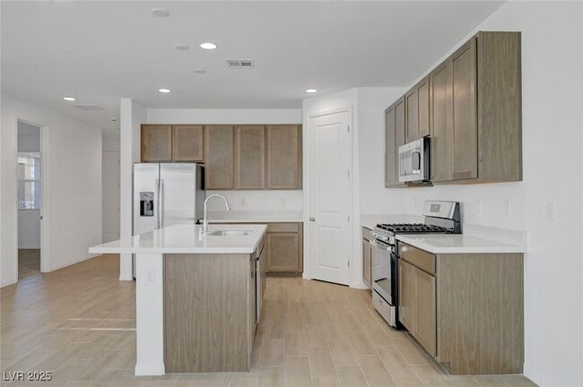 Building Photo - 9885 Angel Valley Dr