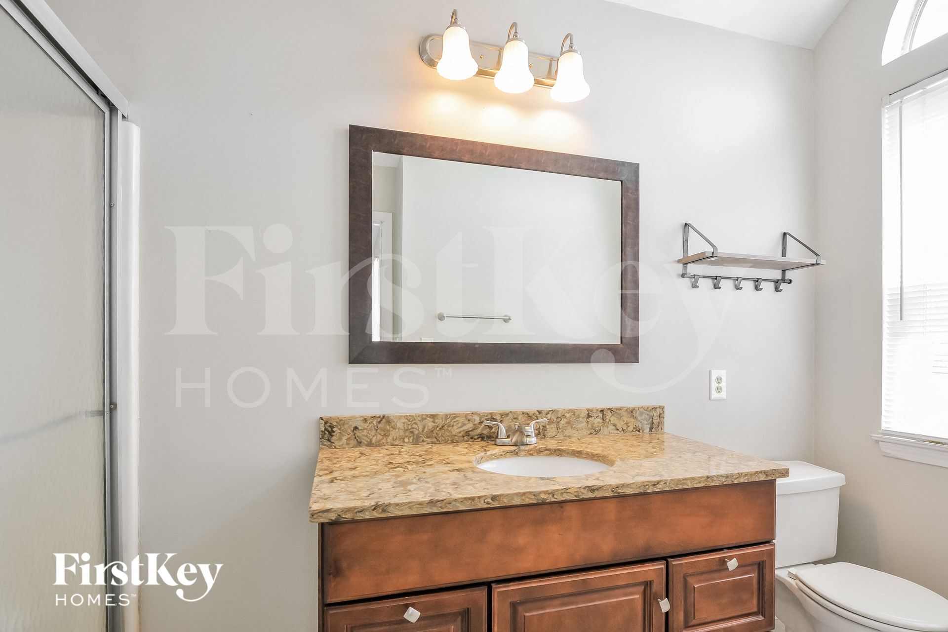 Building Photo - 69 Oak Valley Dr