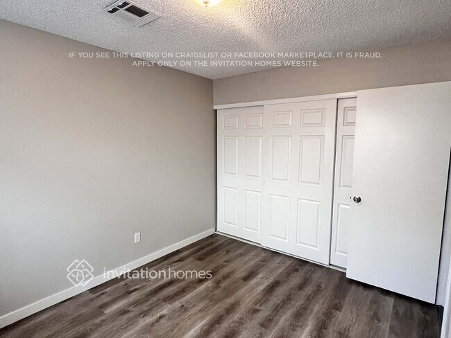 Building Photo - 214 Appian Way