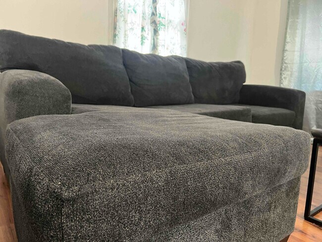 Building Photo - 315 Fetzner Rd