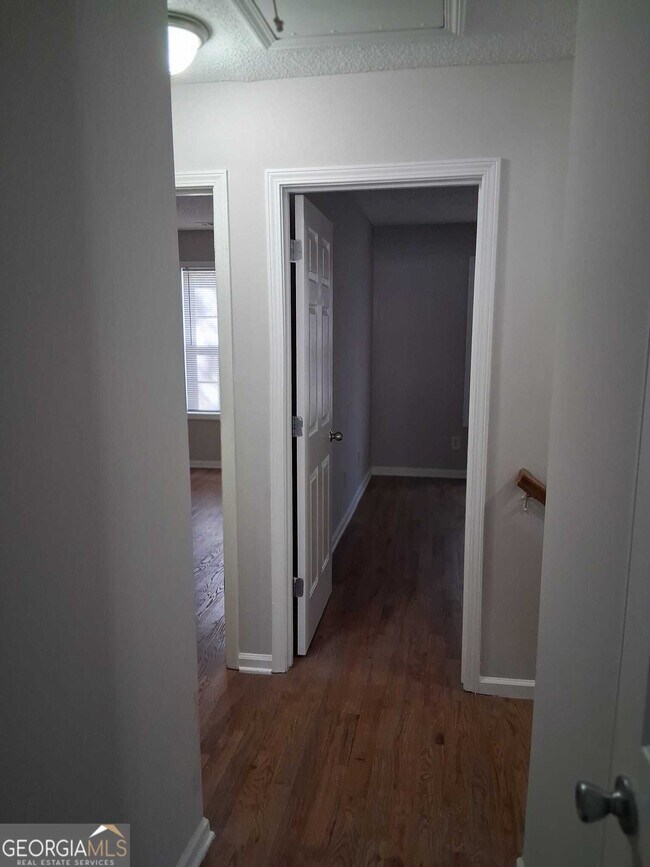 Building Photo - 2728 Halligan Point