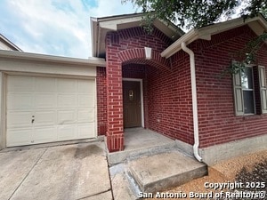 Building Photo - 1518 Range Field