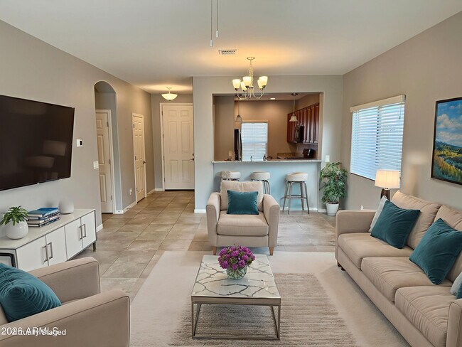 Building Photo - 1501 W Buckeye Tree Ave