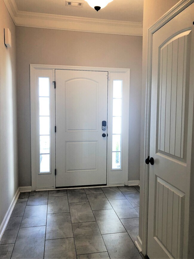 Building Photo - 5206 Copse Dr