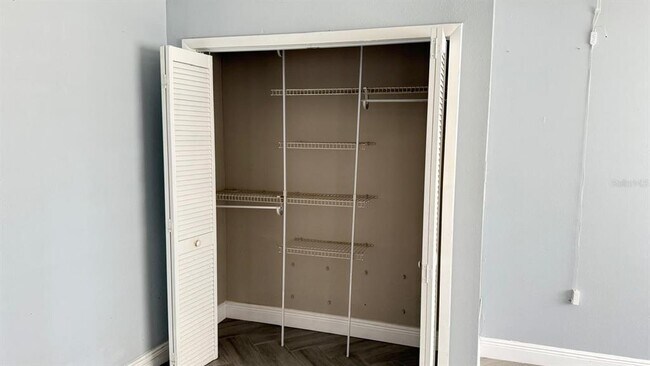 Building Photo - 1760 Tee Dee Ln