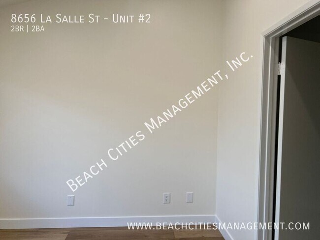 Building Photo - 8656 La Salle St
