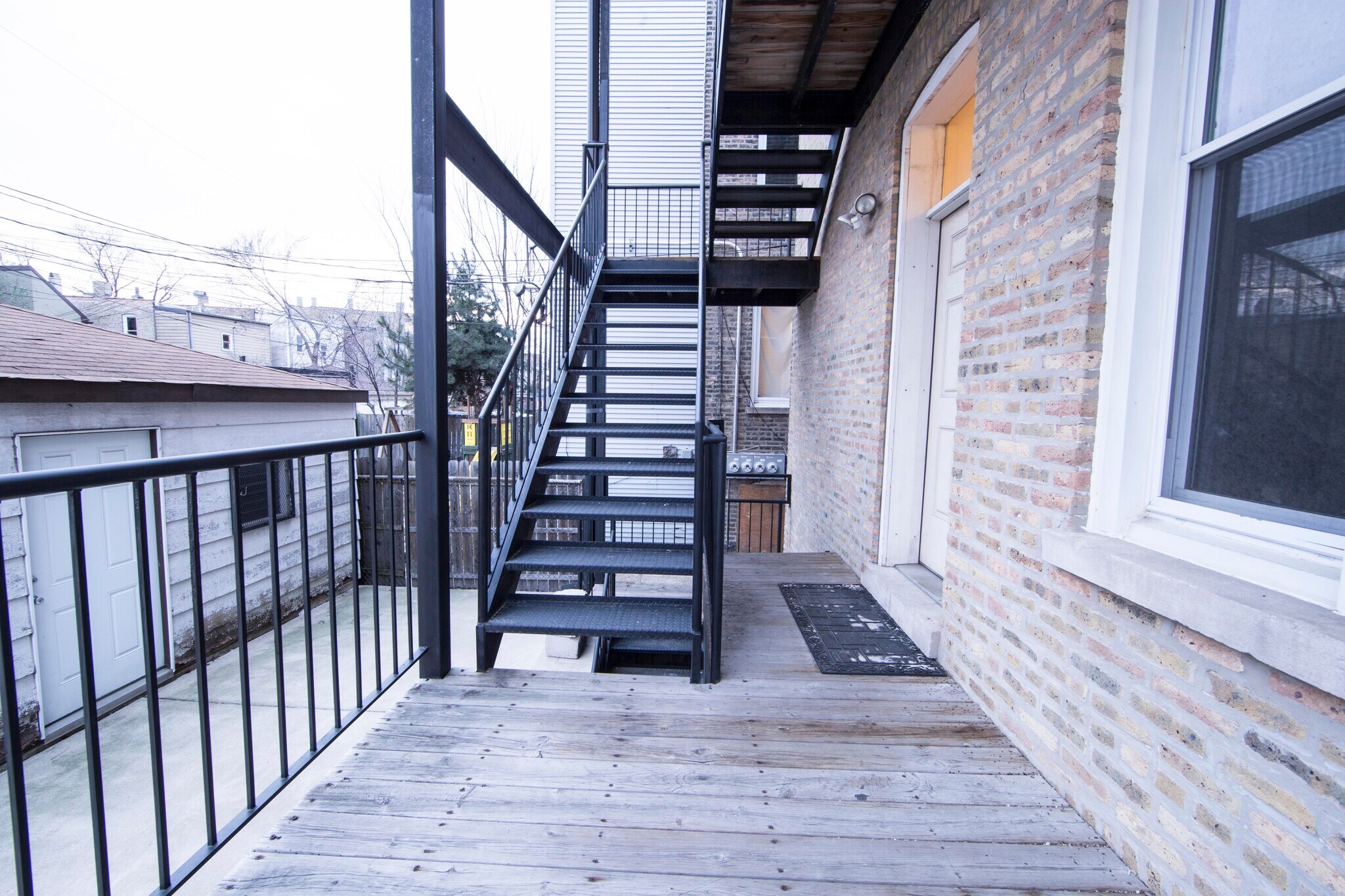 Building Photo - 2609 W Potomac Ave