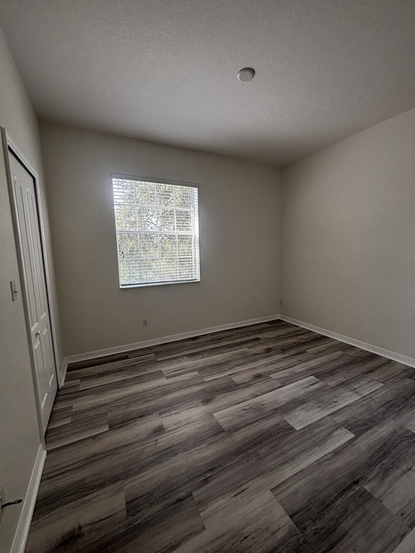 Building Photo - 10684 Savannah Wood Ct