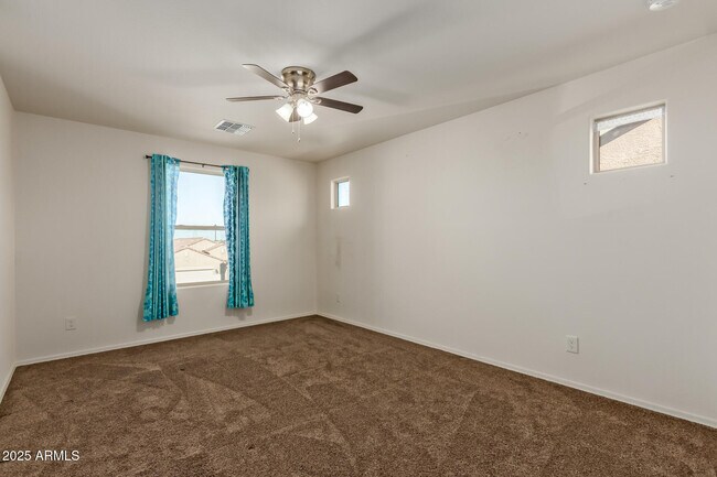 Building Photo - 11603 W Calavar Rd