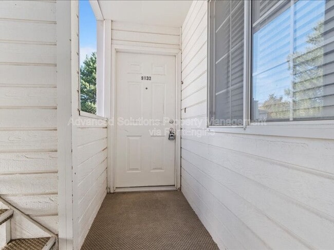 Building Photo - 9132 S Scirlein Dr